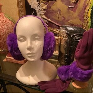 Faux fur head muff with faux fur touch screen gloves.